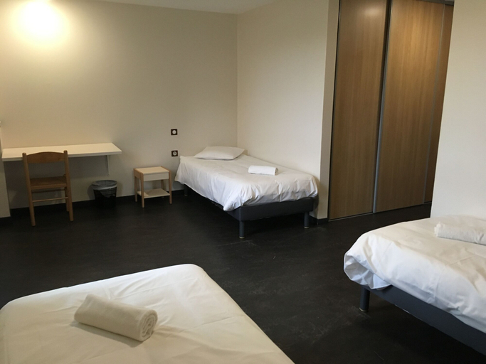 Bedroom 4, L'Escale, Nord