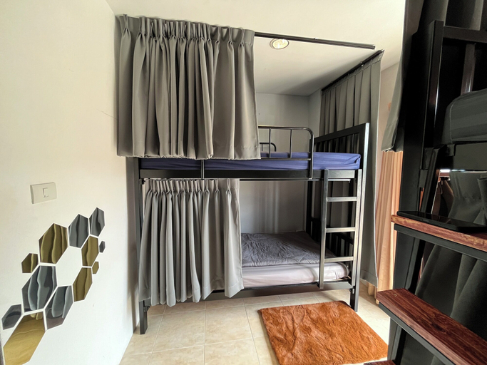 Others 5, ALPHA Hostel Cafe&Bar, Mueang Krabi
