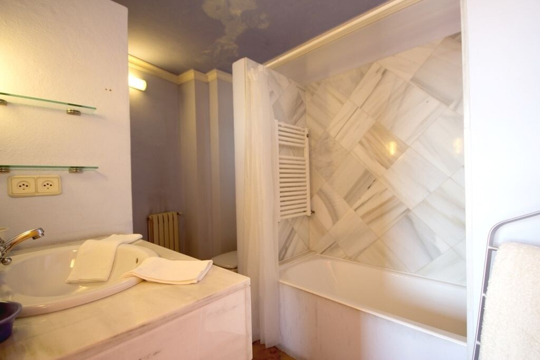 Bathroom 3, Historcal House Palma, Baleares