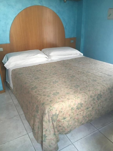 Bedroom 2, Hotel Residence D'Azeglio, Torino