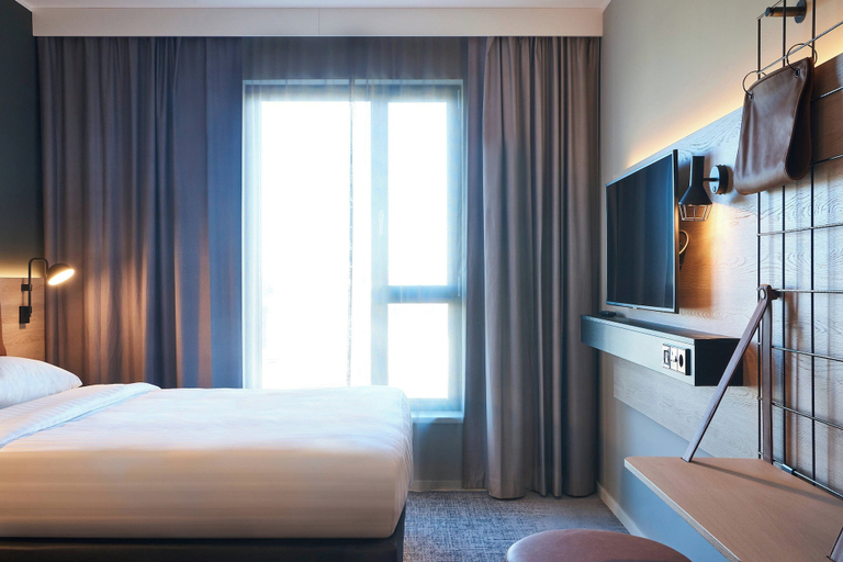 Bedroom 5, Moxy Essen City, Essen