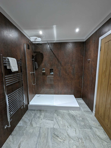 Bathroom 4, The Scot, Argyll and Bute
