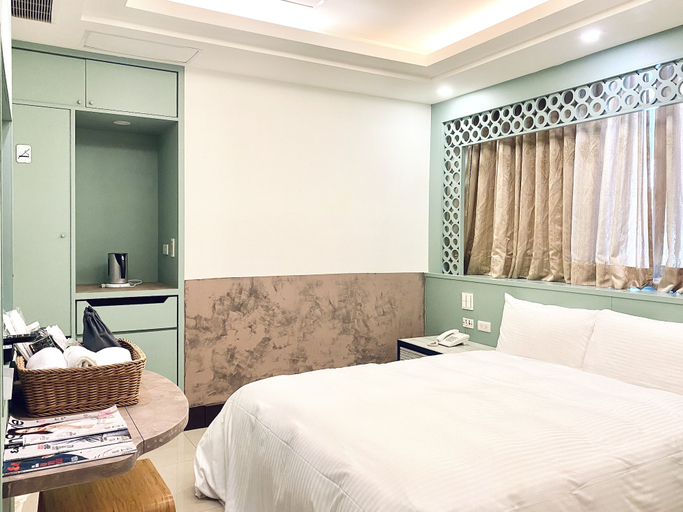 Bedroom 3, Spa Spring Hotel, Taipei City