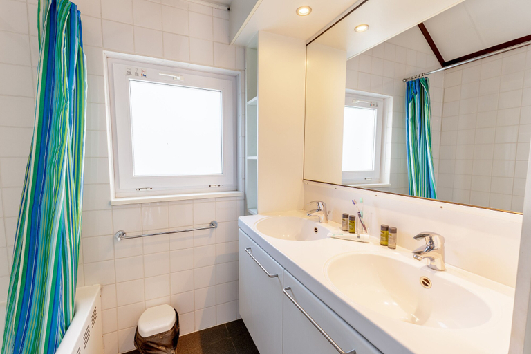 Bathroom 4, Sunparks Oostduinkerke aan zee, West-Vlaanderen