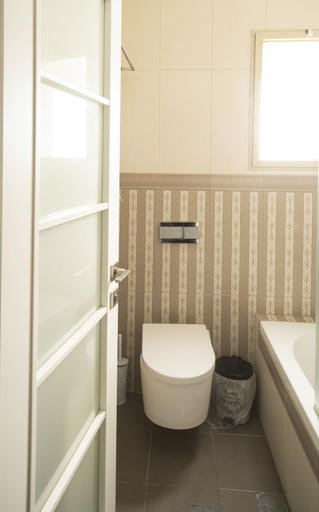 Bathroom 5, Tish ApartHotel