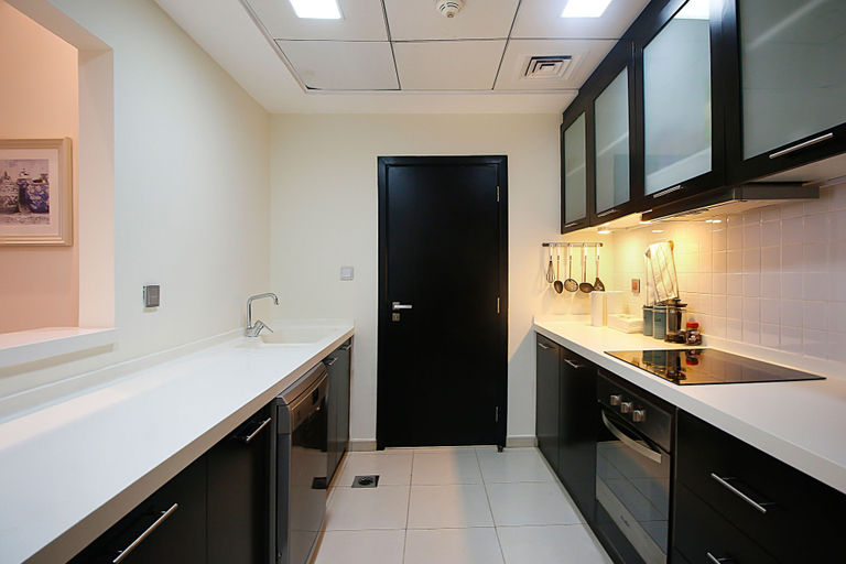 Private kitchen 3, R&H Skyview Tower, Dubai