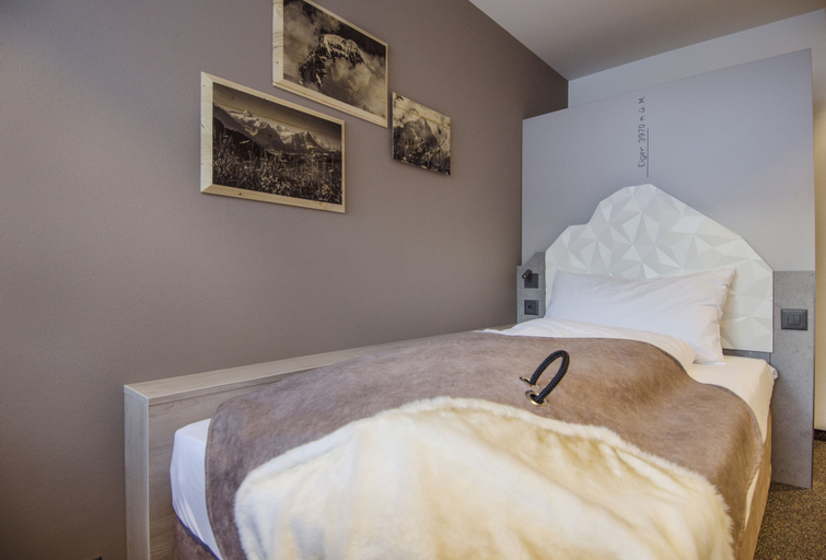 Bedroom 3, Sunstar Hotel Grindelwald, Interlaken