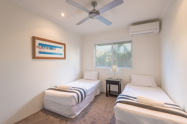 Bedroom 3, Noosa Outrigger Beach Resort, Noosa - Noosa-Noosaville