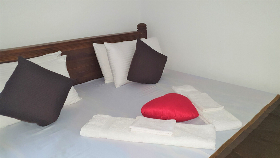 Bedroom 3, Dhammika Magic Palace, Kalutara
