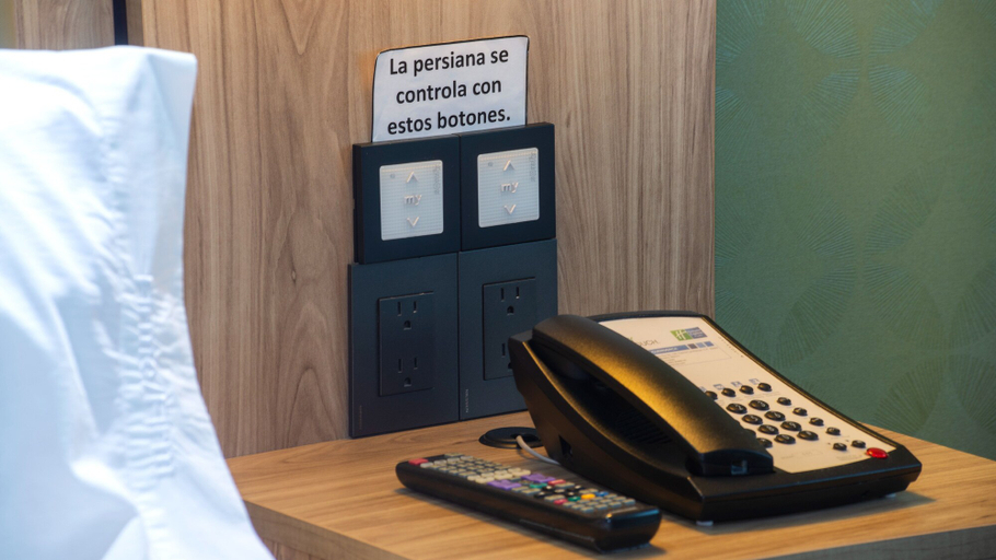 Bedroom 3, Holiday Inn Express & Suites CUERNAVACA by IHG, Cuernavaca