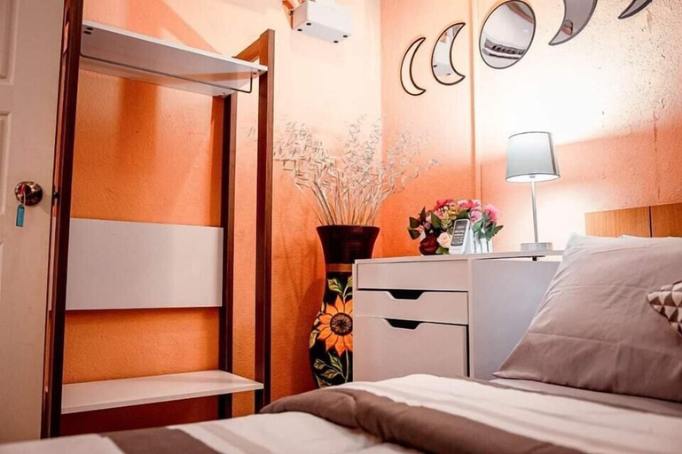 Bedroom 4, Hostal Sol y Luna - Hostel, Santiago de María