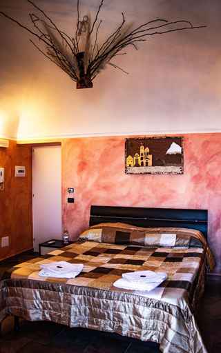 Bedroom 3, B&B al centro storico, Enna