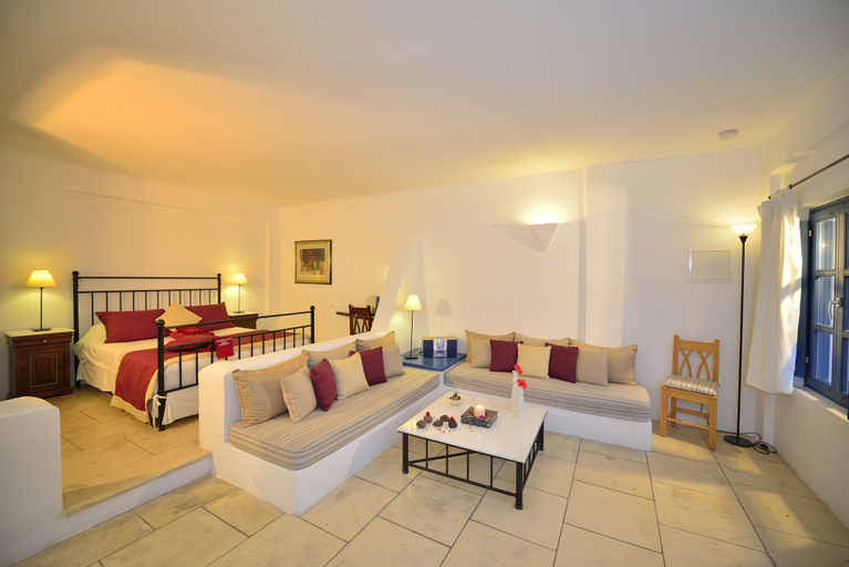 Bedroom 3, Tamarix del Mar Suites, South Aegean