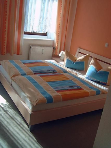 Bedroom 4, Gästehaus Lisakowski, Görlitz