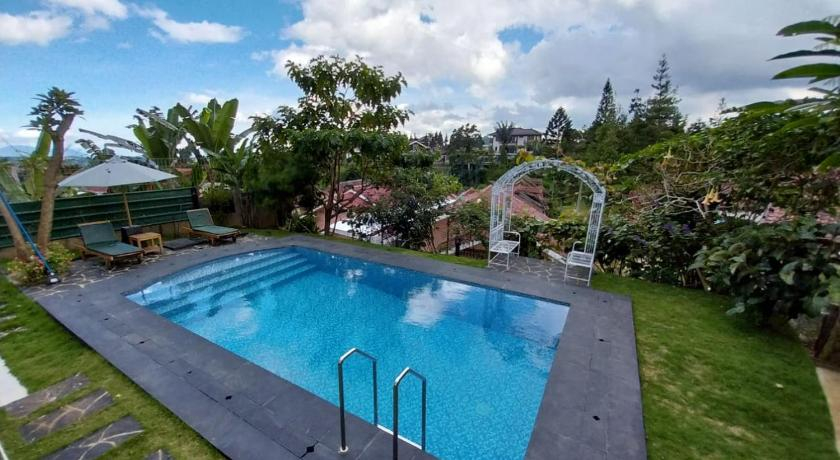 Villa puncak Bogor ala Bali, Bogor
