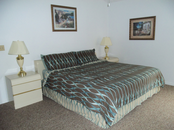 Bedroom 2, Florida Deluxe Villas, Condos, & Homes, Osceola