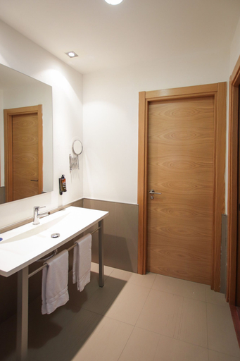 Bathroom 5, Ohtels Mazagón, Huelva