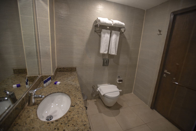 Bathroom 3, Stay Inn Hotel - Cairo, Al-'Ajuzah