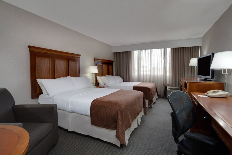 Bedroom 4, Holiday Inn BANGOR by IHG, Penobscot