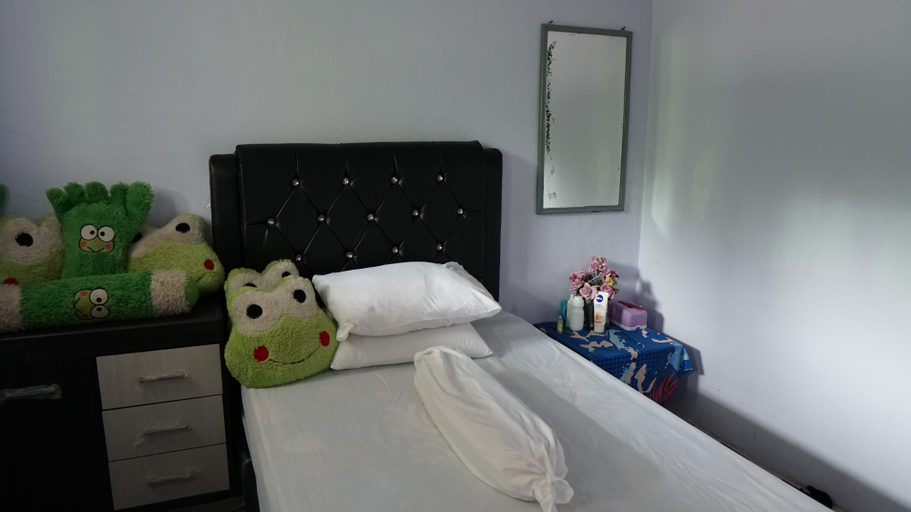 Bedroom 2, Rezi Homestay Desa Wisata Kalianyar, Bondowoso