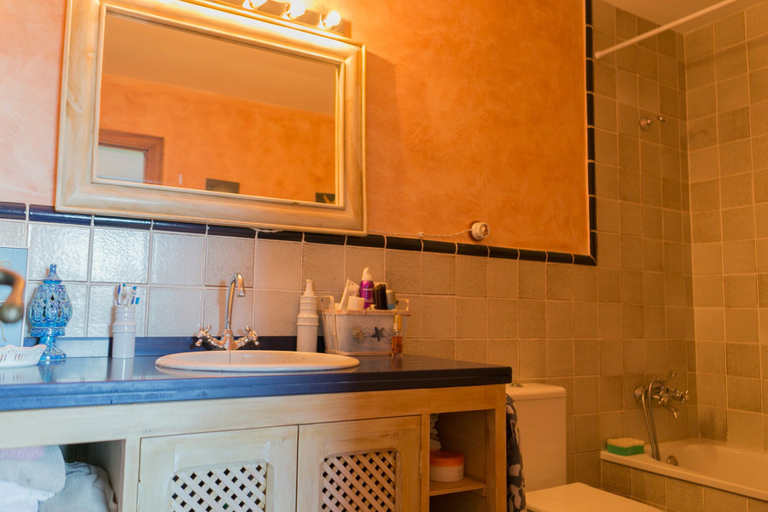 Bathroom, Cala Moreta, Girona