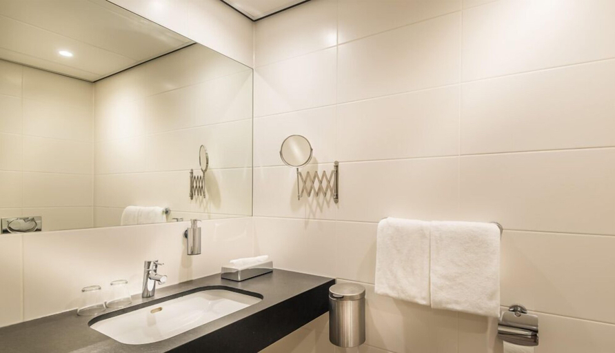 Bathroom 3, Fletcher Hotel De Wageningsche Berg, Wageningen