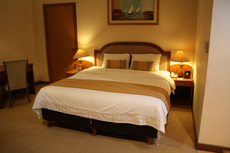 Bedroom 26