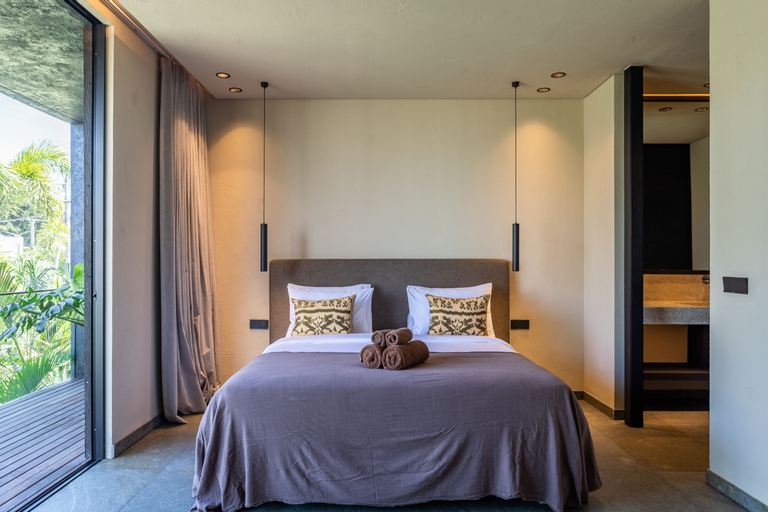 Bedroom 3, Black Stone Private Pool Villa - Berawa, Badung
