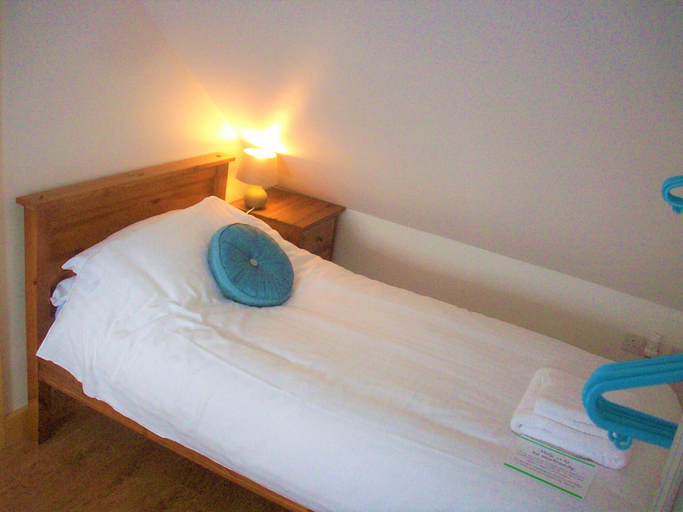Bedroom 3, Homestead Stables, Wiltshire