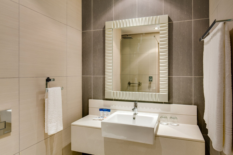 Bathroom 5, Alliance by Eagles, Shama Ahanta East