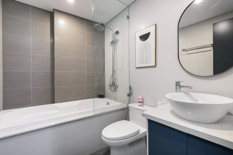 Bathroom 4, Lagom Apartment & Hotel, Da Nang