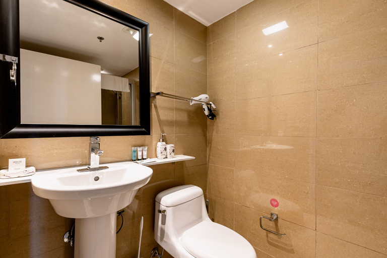 Bathroom 3, Divi Village Condo 9