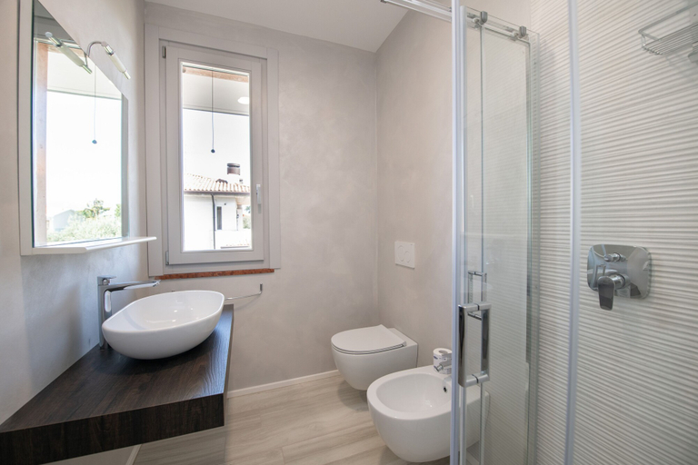 Bathroom 3, Villa Liliana - Apt. 06, Brescia