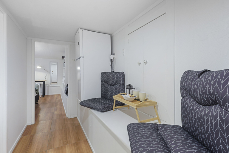 Others 5, Newly Renovated Studio w Parking-Netflix, Waitakere