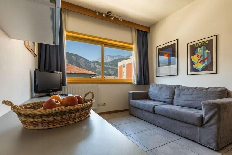 Others 4, Residence Capitol, Trento