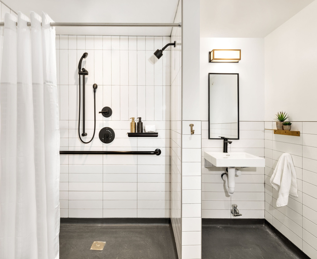 Bathroom 5, The Revolution Hotel, Boston