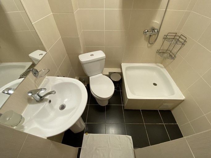 Bathroom, Dinar sky, Ak-Suu
