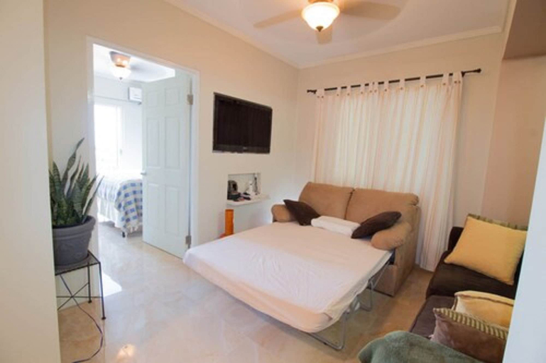 Bedroom 3, Lilford Mews Suites