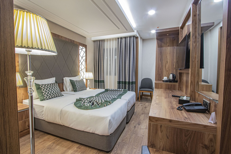 Bedroom 3, United Hotel International, Mfoundi