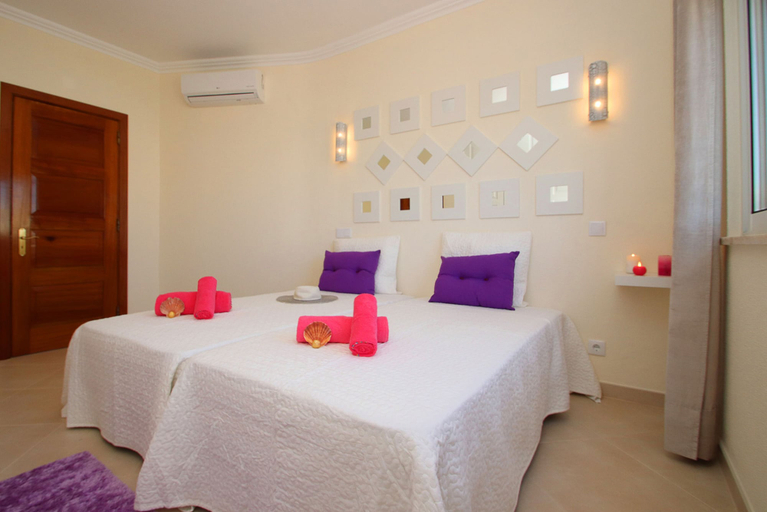 Bedroom 3, Villa Moorea, Albufeira