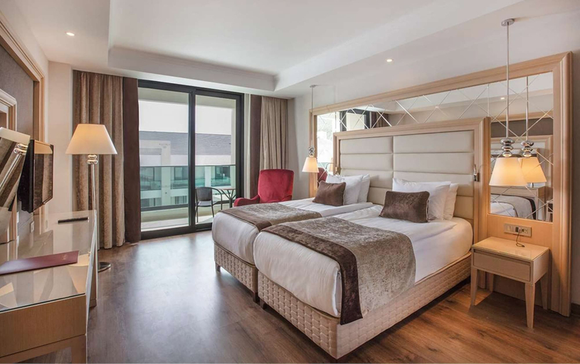 Bedroom 3, Korumar Ephesus Beach & Spa Resort, All Inclusive, Selçuk