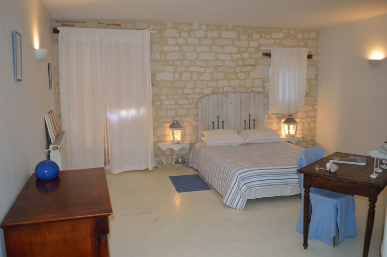 Bedroom 4, Chambres d'hôtes - Les Vents Bleus, Tarn