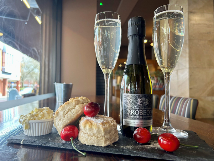 Food & Drinks 4, The Dolphin SA1 Hotel, Swansea