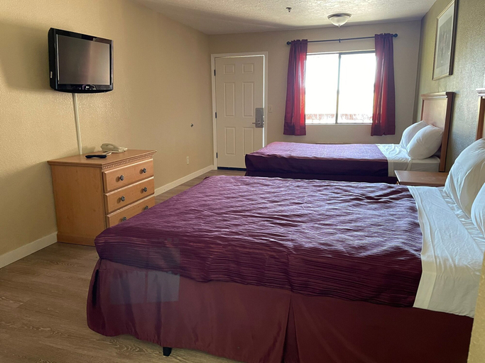 Bedroom 3, Centralia Inn, Lewis