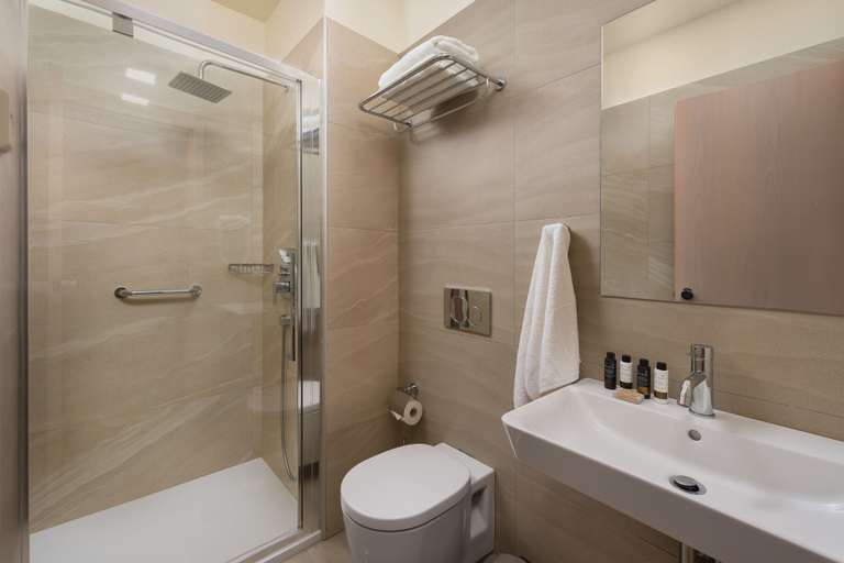 Bathroom, Matoula Beach Hotel, South Aegean