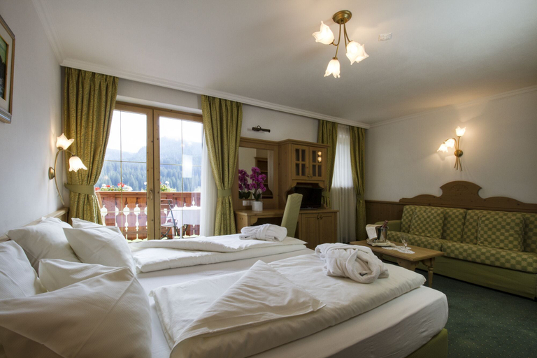 Bedroom 2, Hotel Casa Del Campo, Trento