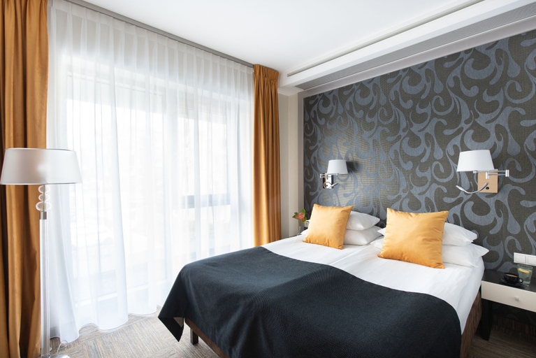 Bedroom 2, Hotel Arkon Park Gdańsk- Destigo Hotels, Gdańsk City
