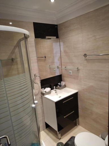 Bathroom 3, 1E Pescadores by Casas & Papéis, Silves