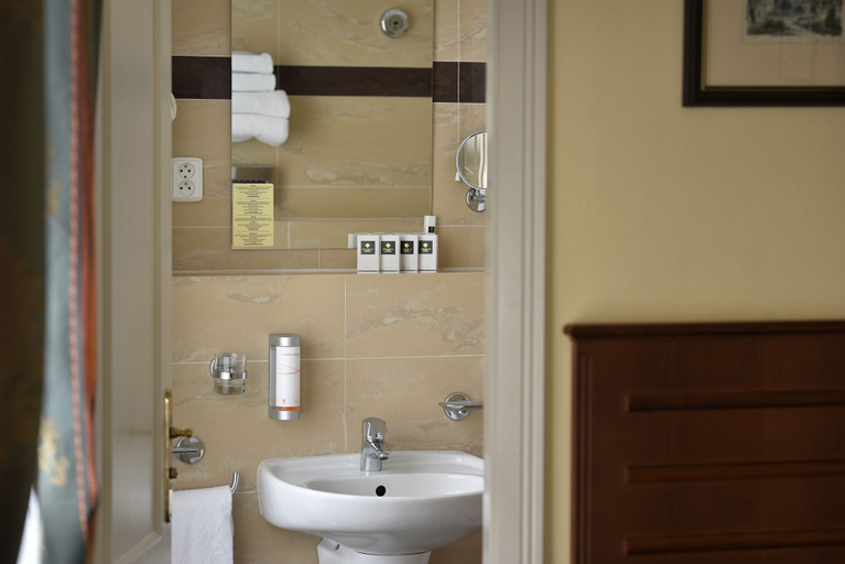 Bathroom 4, Hotel Čertovka, Praha 1