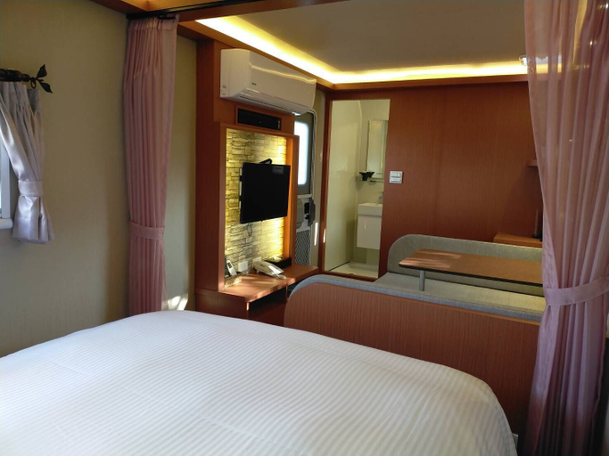 Bedroom 2, K-1 Hotel, Changhua